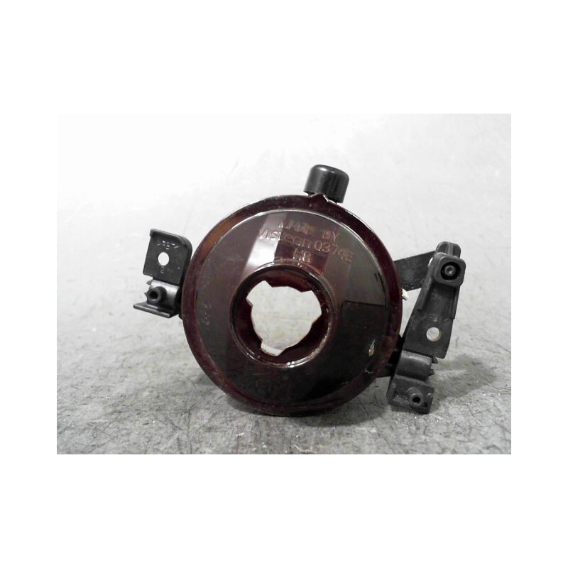 PHARE ANTIBROUILLARD AVANT DROIT FORD FOCUS 05-07