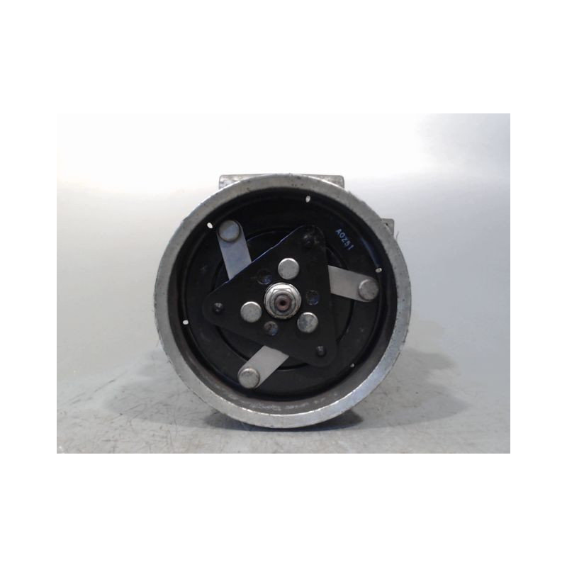 COMPRESSEUR AIR CONDITIONNE RENAULT MODUS