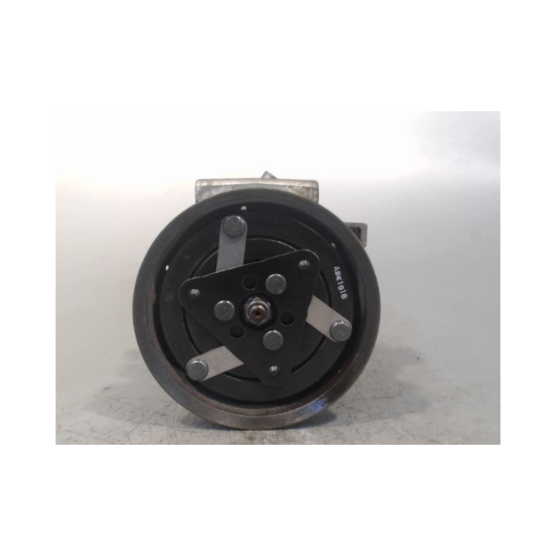 COMPRESSEUR AIR CONDITIONNE RENAULT CLIO