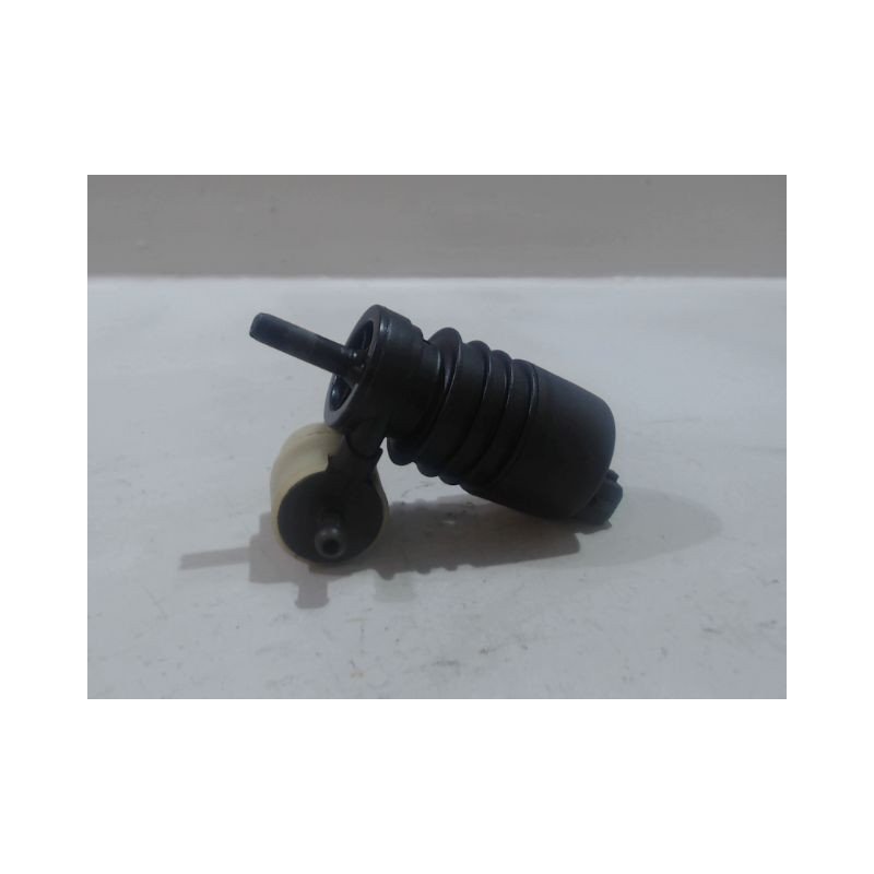 POMPE LAVE-GLACE AVANT VOLKSWAGEN POLO 94-99