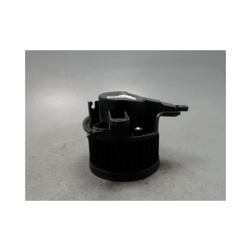MOTEUR VENTILATEUR CHAUFFAGE CITROEN BERLINGO