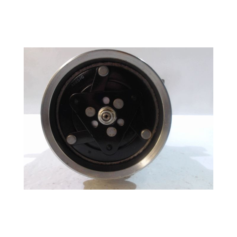 COMPRESSEUR AIR CONDITIONNE RENAULT TWINGO 2 2010-