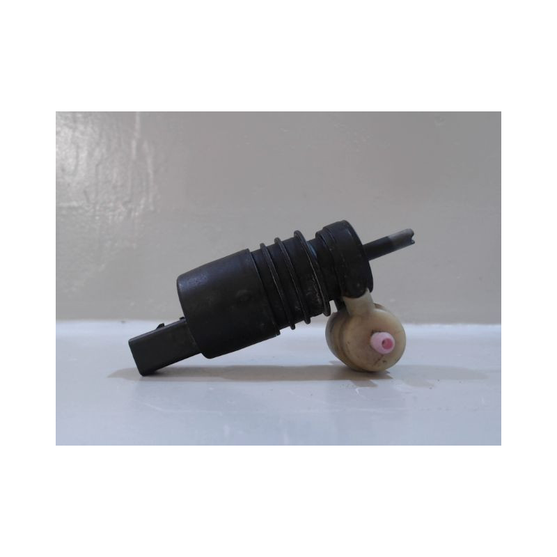 POMPE LAVE-GLACE AVANT VOLKSWAGEN GOLF IV 98-2004
