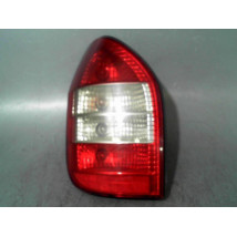 FEU ARRIERE GAUCHE  OPEL ZAFIRA