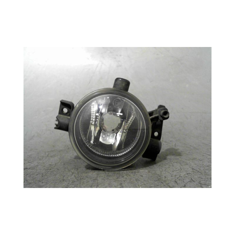 PHARE ANTIBROUILLARD AVANT DROIT FORD FOCUS C-MAX 03-07
