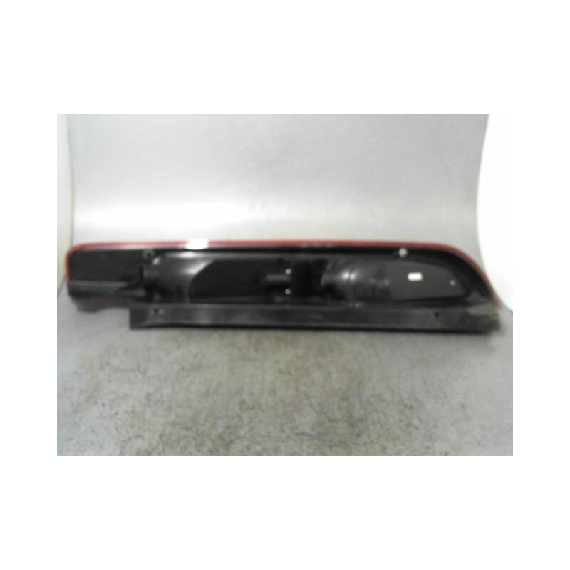 FEU ARRIERE GAUCHE  FORD FOCUS 2008-