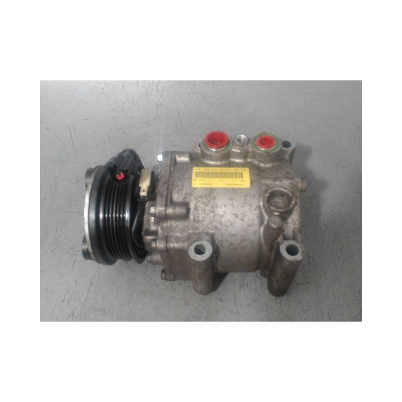 COMPRESSEUR AIR CONDITIONNE FORD FIESTA 2005-