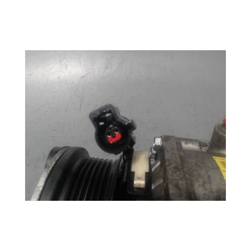 COMPRESSEUR AIR CONDITIONNE FORD FIESTA 2005-