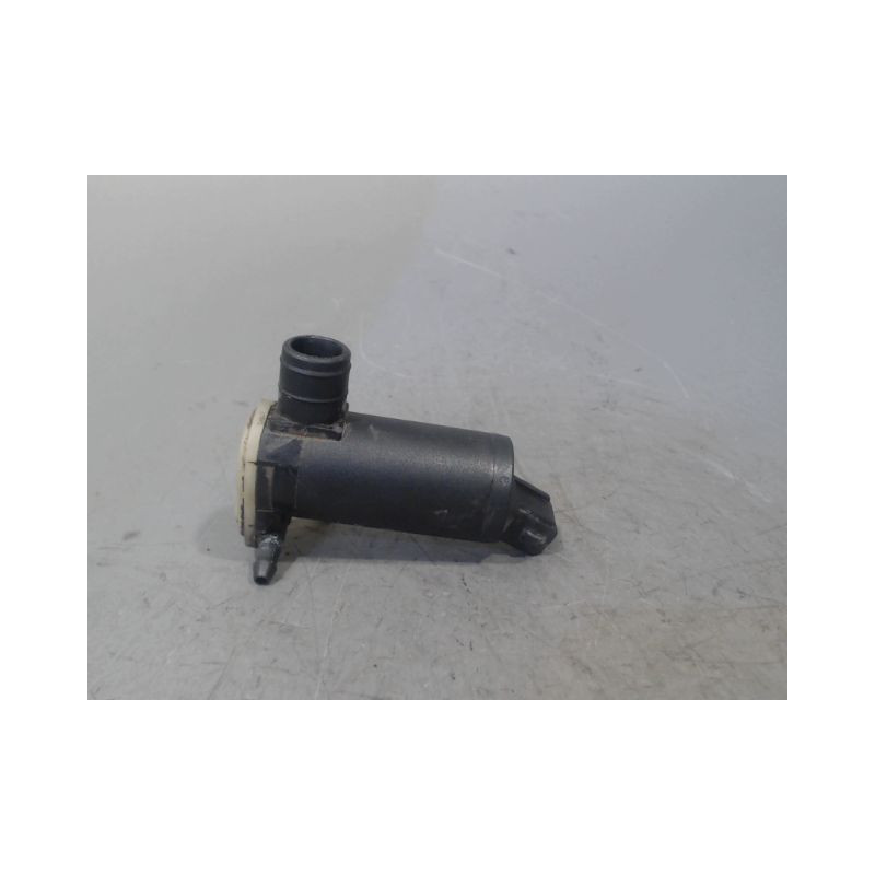 POMPE LAVE-GLACE AVANT FORD FUSION