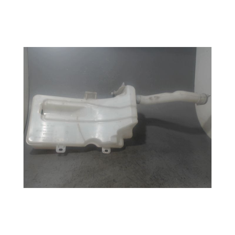RESERVOIR LAVE-GLACE AVANT MITSUBISHI COLT 2004-