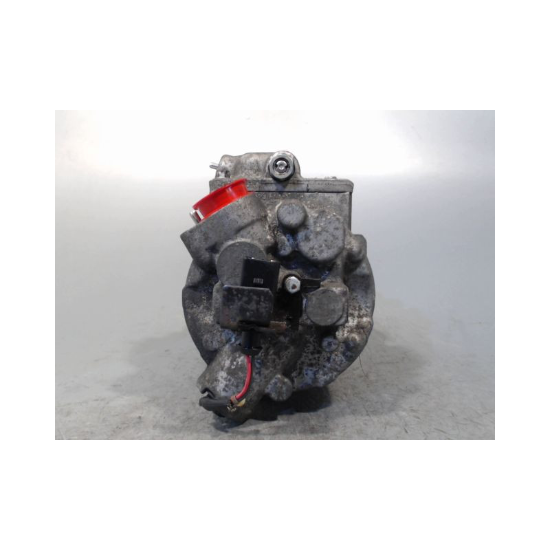 COMPRESSEUR AIR CONDITIONNE VOLKSWAGEN POLO 02-05