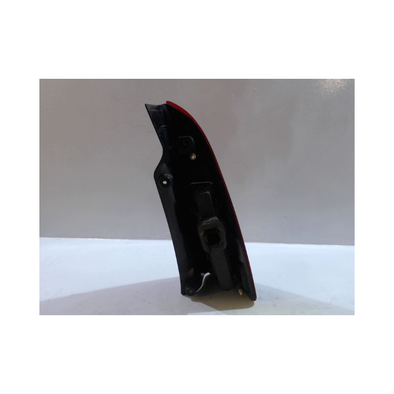 FEU ARRIERE GAUCHE  RENAULT GRAND ESPACE 2002-