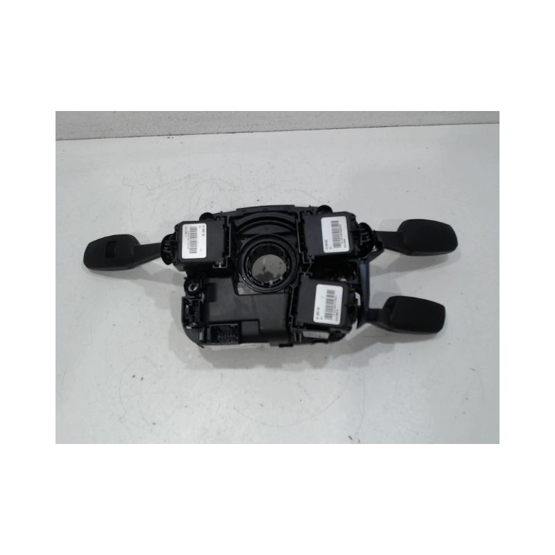 BLOC COMMODOS B.M.W. SERIE 1