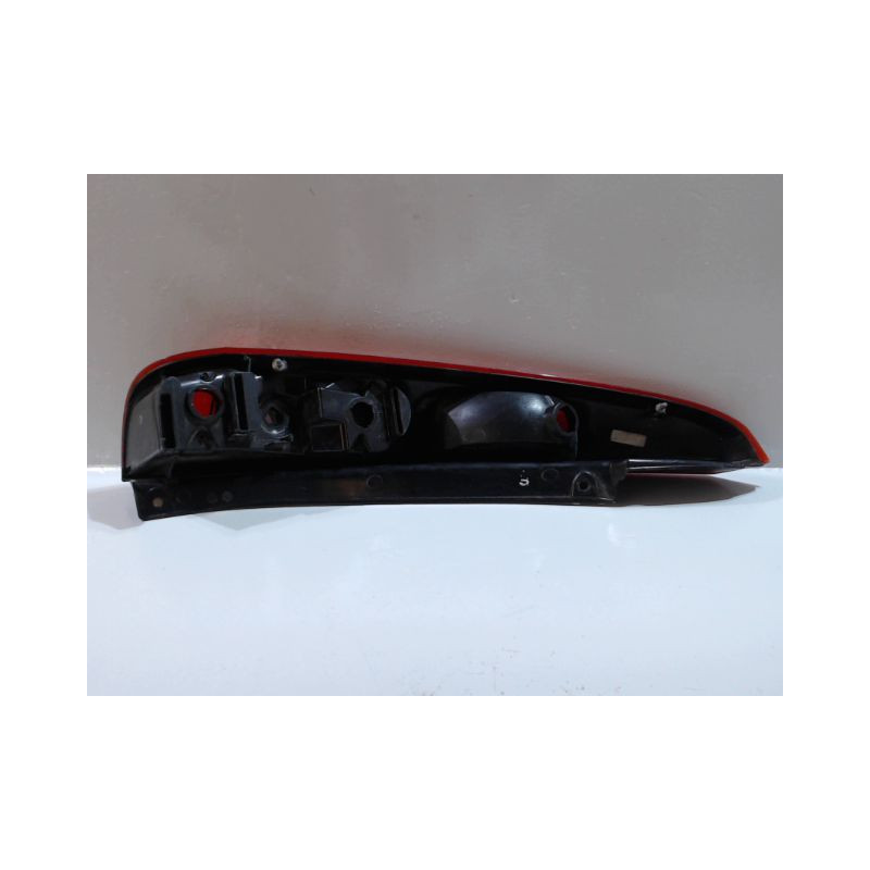 FEU ARRIERE DROIT FORD FIESTA 2005-