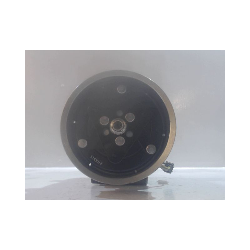 COMPRESSEUR AIR CONDITIONNE RENAULT CLIO III 2010-