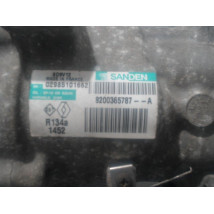 COMPRESSEUR AIR CONDITIONNE RENAULT CLIO III 2005-