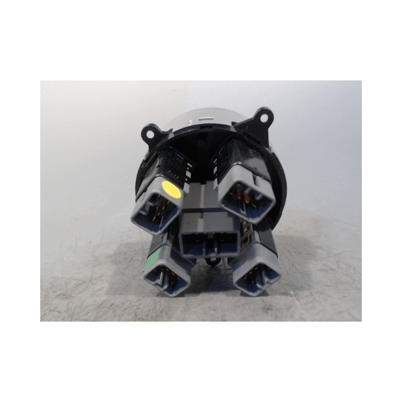 BOUTON DE WARNING SSANGYONG KYRON 2005-