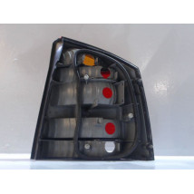 FEU ARRIERE GAUCHE  OPEL VECTRA 99-2002