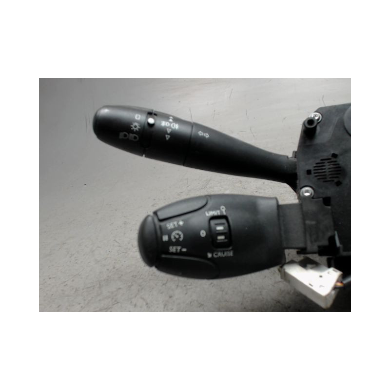 BLOC COMMODOS PEUGEOT 207