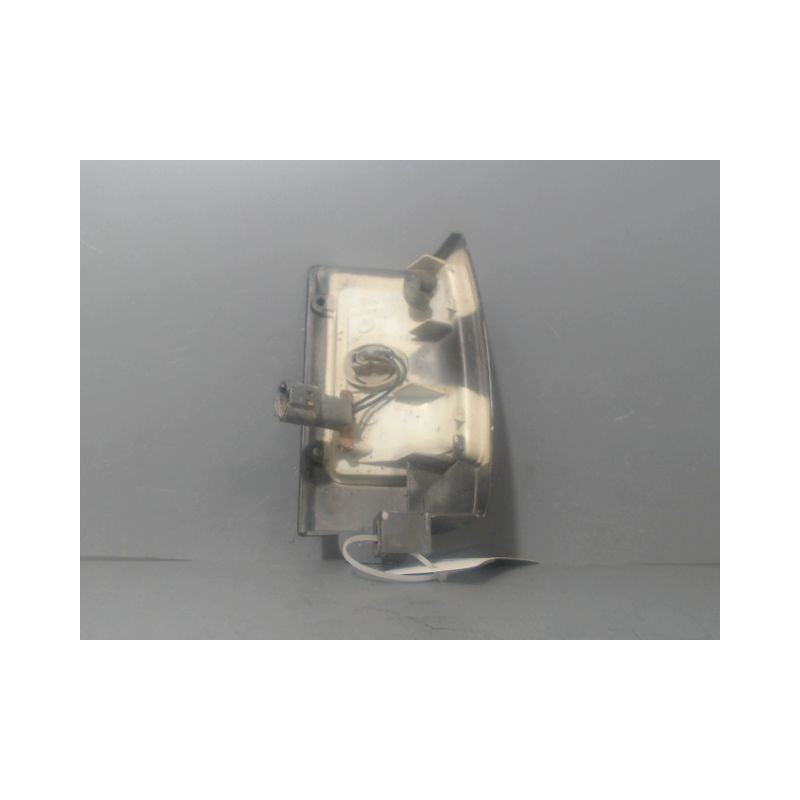 FEUX POSITION GAUCHE NISSAN PICK-UP -2002