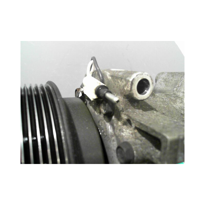 COMPRESSEUR AIR CONDITIONNE RENAULT KANGOO 2003-2007