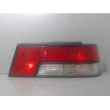 FEU ARRIERE GAUCHE  PEUGEOT 405 92-96