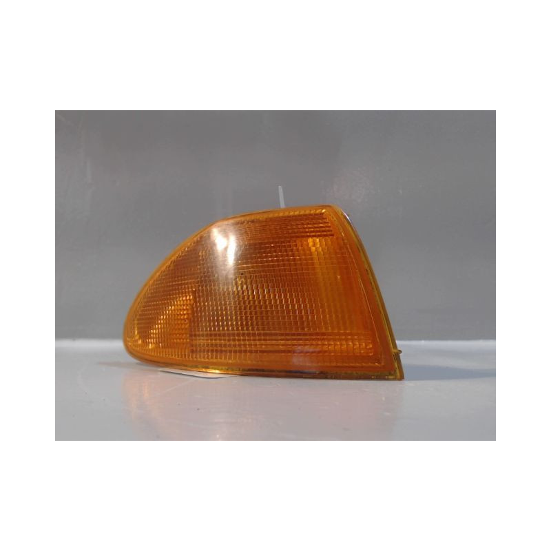 CLIGNOTANT DROIT OPEL ASTRA BREAK -94