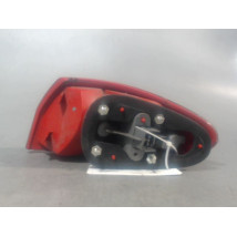 FEU ARRIERE GAUCHE  ALFA ROMEO 147 2004-