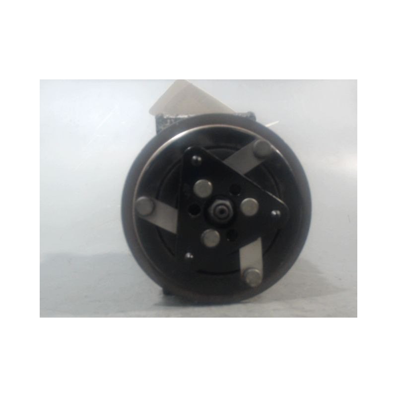 COMPRESSEUR AIR CONDITIONNE PEUGEOT 307 CC 03-05