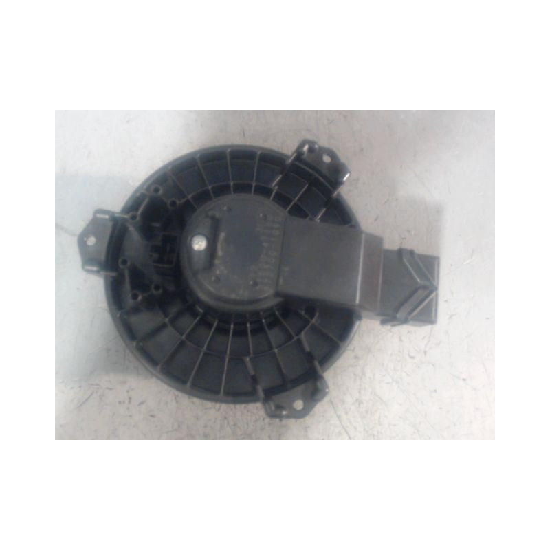 MOTEUR VENTILATEUR CHAUFFAGE SUZUKI SWIFT