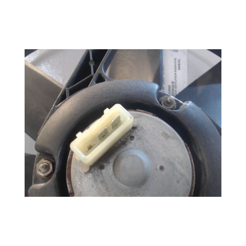 MOTEUR VENTILATEUR RADIATEUR VOLKSWAGEN POLO 99-2001