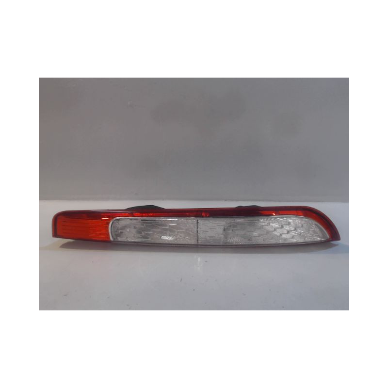 FEU ARRIERE DROIT FORD FOCUS 2008-