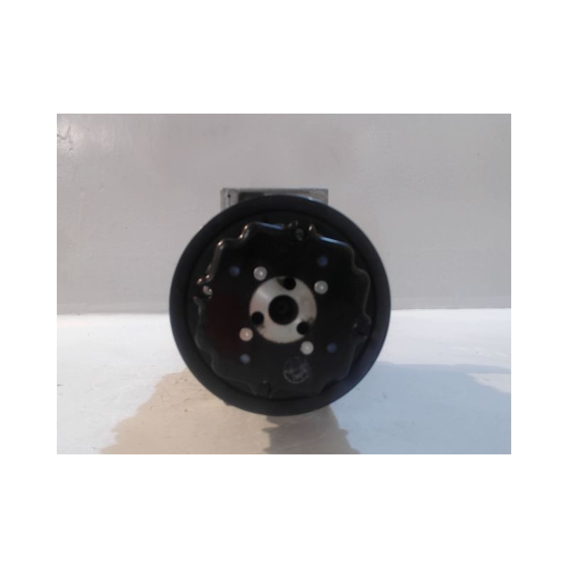 COMPRESSEUR AIR CONDITIONNE OPEL CORSA