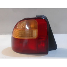 FEU ARRIERE GAUCHE  ROVER 400 96-00
