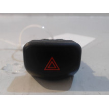 BOUTON DE WARNING NISSAN NOTE