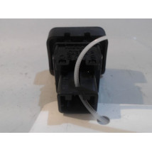 BOUTON DE WARNING NISSAN NOTE