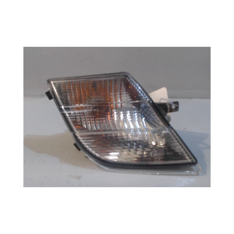 CLIGNOTANT DROIT NISSAN MICRA 2005-2007