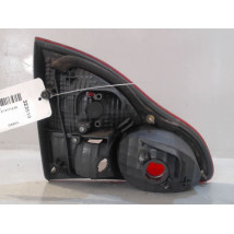 FEU ARRIERE INTERIEUR DROIT TOYOTA AVENSIS VERSO 01-03