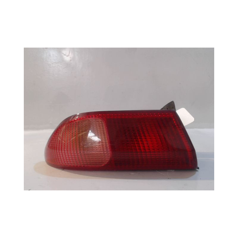 FEU ARRIERE GAUCHE  ALFA ROMEO 156 2002 -