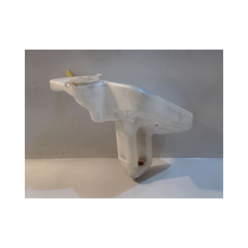RESERVOIR LAVE-GLACE AVANT MERCEDES CLASSE A - 2001