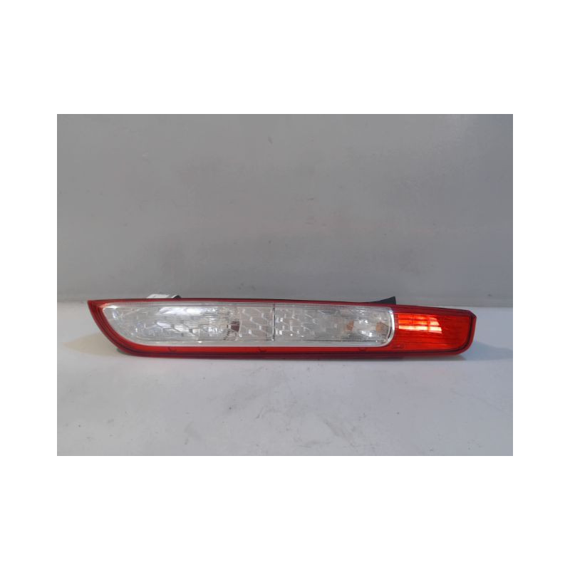 FEU ARRIERE DROIT FORD FOCUS 2008-