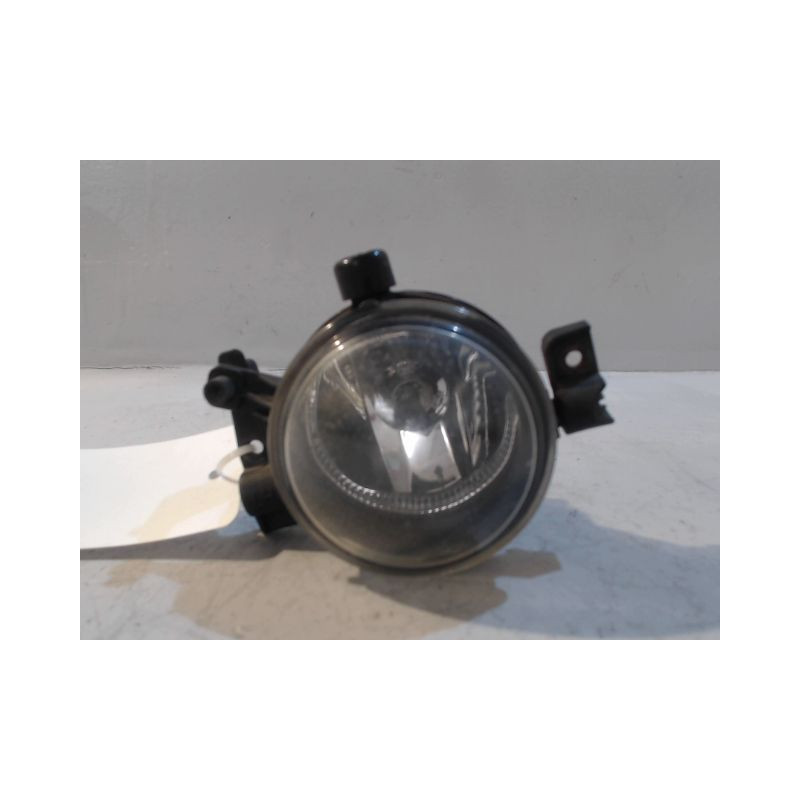 PHARE ANTIBROUILLARD AVANT GAUCHE FORD FOCUS 2008-
