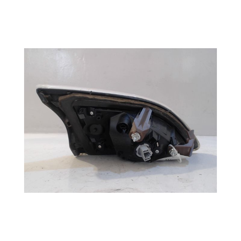 FEU ARRIERE INTERIEUR DROIT MAZDA MAZDA 3  5P