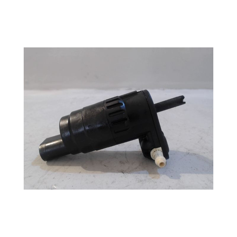 POMPE LAVE-GLACE AVANT VOLKSWAGEN TIGUAN 2009-