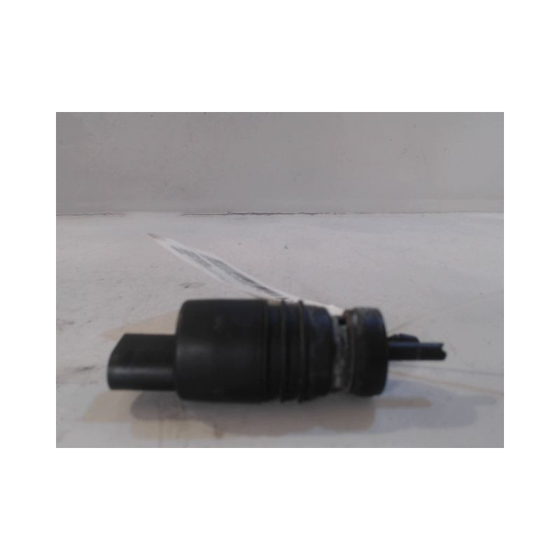 POMPE LAVE-GLACE AVANT MERCEDES CLASSE C 2007-