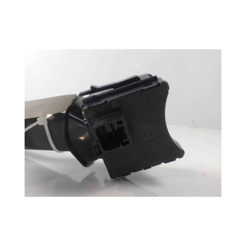 COMMANDE ESSUIE GLACE OPEL CORSA 2010-