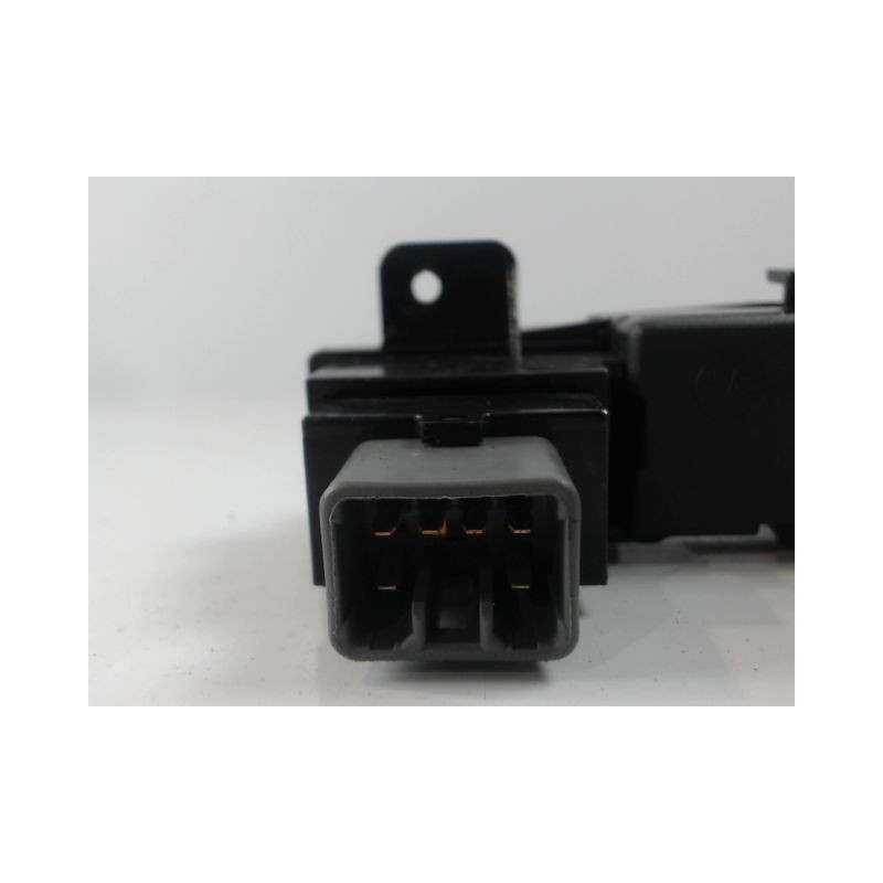 BOUTON DE WARNING HYUNDAI ACCENT