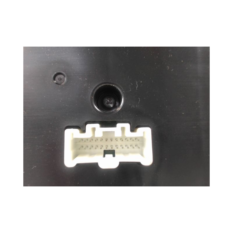 COMMANDE DE CHAUFFAGE MAZDA MAZDA 3  5P