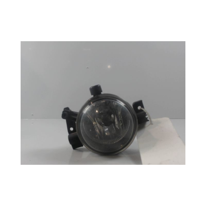 PHARE ANTIBROUILLARD AVANT GAUCHE FORD FOCUS 04-07