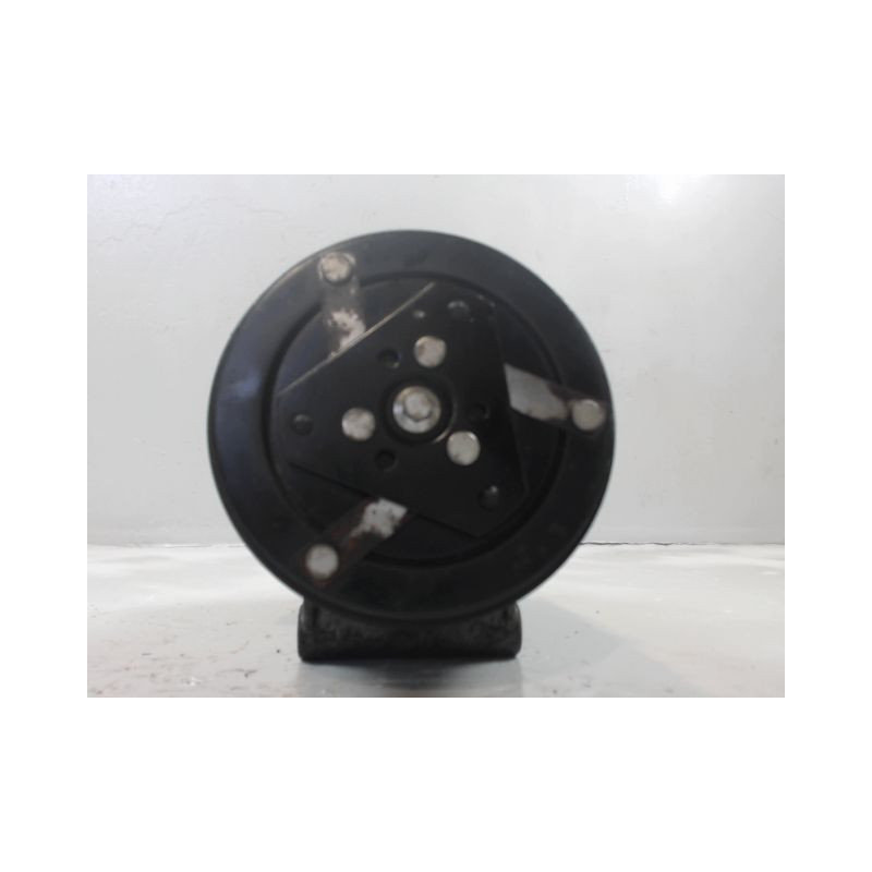 COMPRESSEUR AIR CONDITIONNE FORD FOCUS 2008-